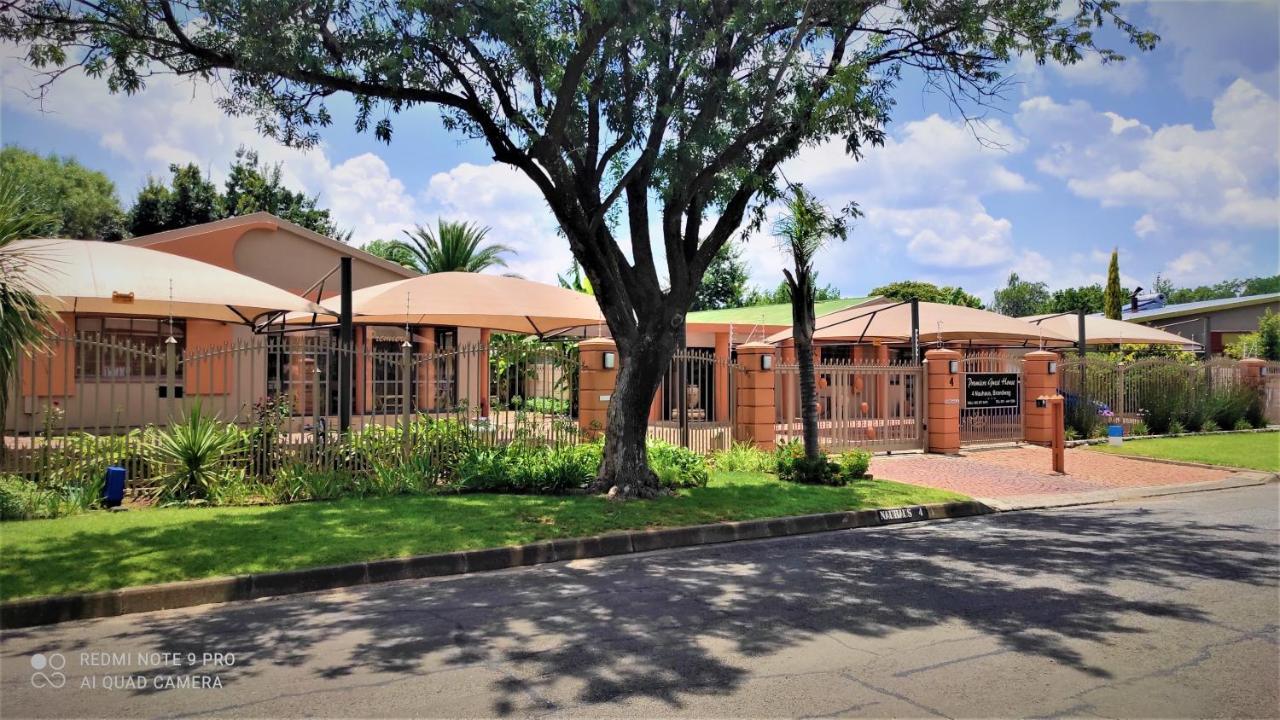 Premiere Guesthouse Bloemfontein Exterior photo
