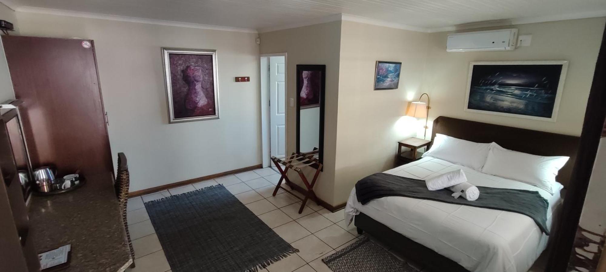 Premiere Guesthouse Bloemfontein Exterior photo